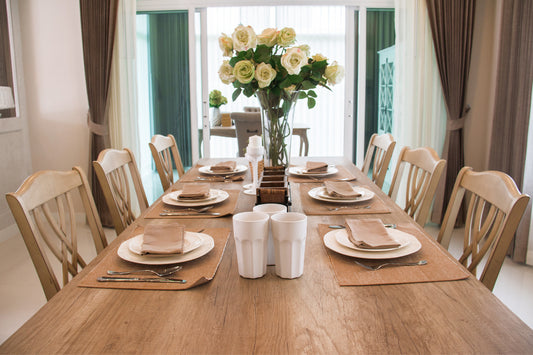 Choosing the Perfect Dining Table: A Guide to Elevating Your Dining Experience